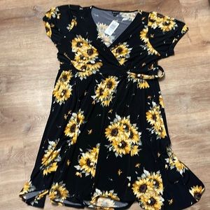 Brand New Torrid Sunflower Dress